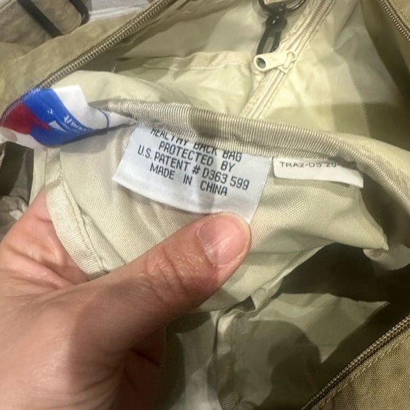 AmeriBag Healthy Back Bag Sling Backpack – Khaki Green - Picture 4 of 7